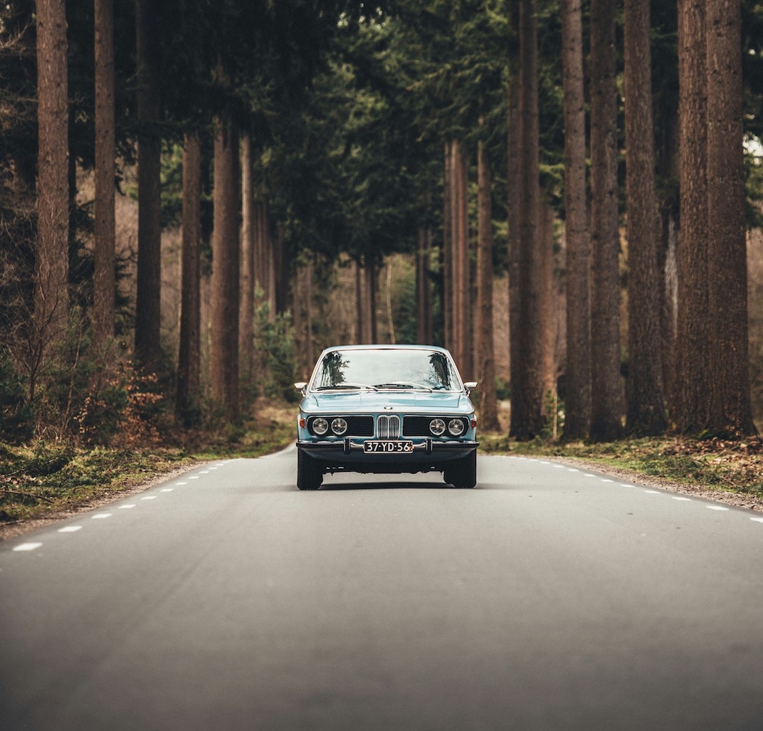 BMW mechanic careers classic car jobs_1
