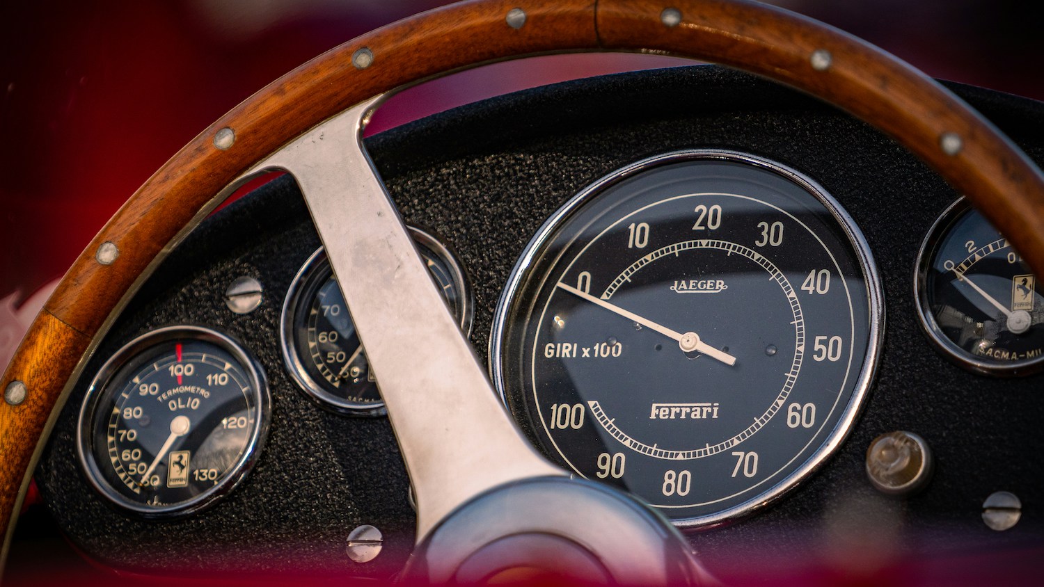High-end Classic Car Restoration Shop_classic car jobs_1