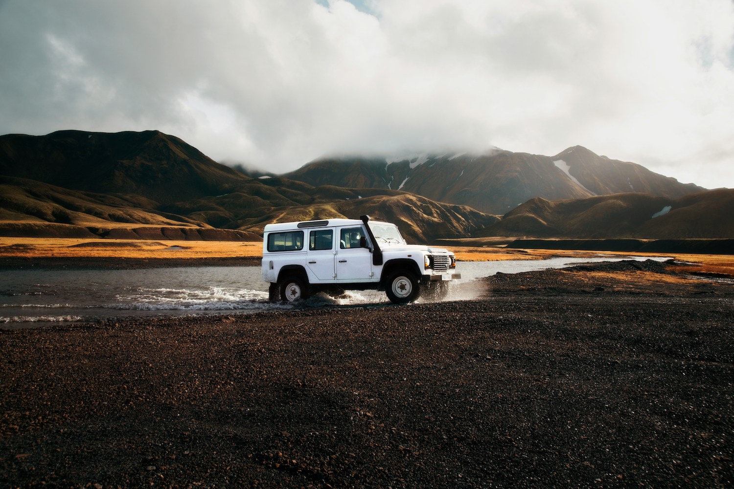 Working on Vintage Land Rovers