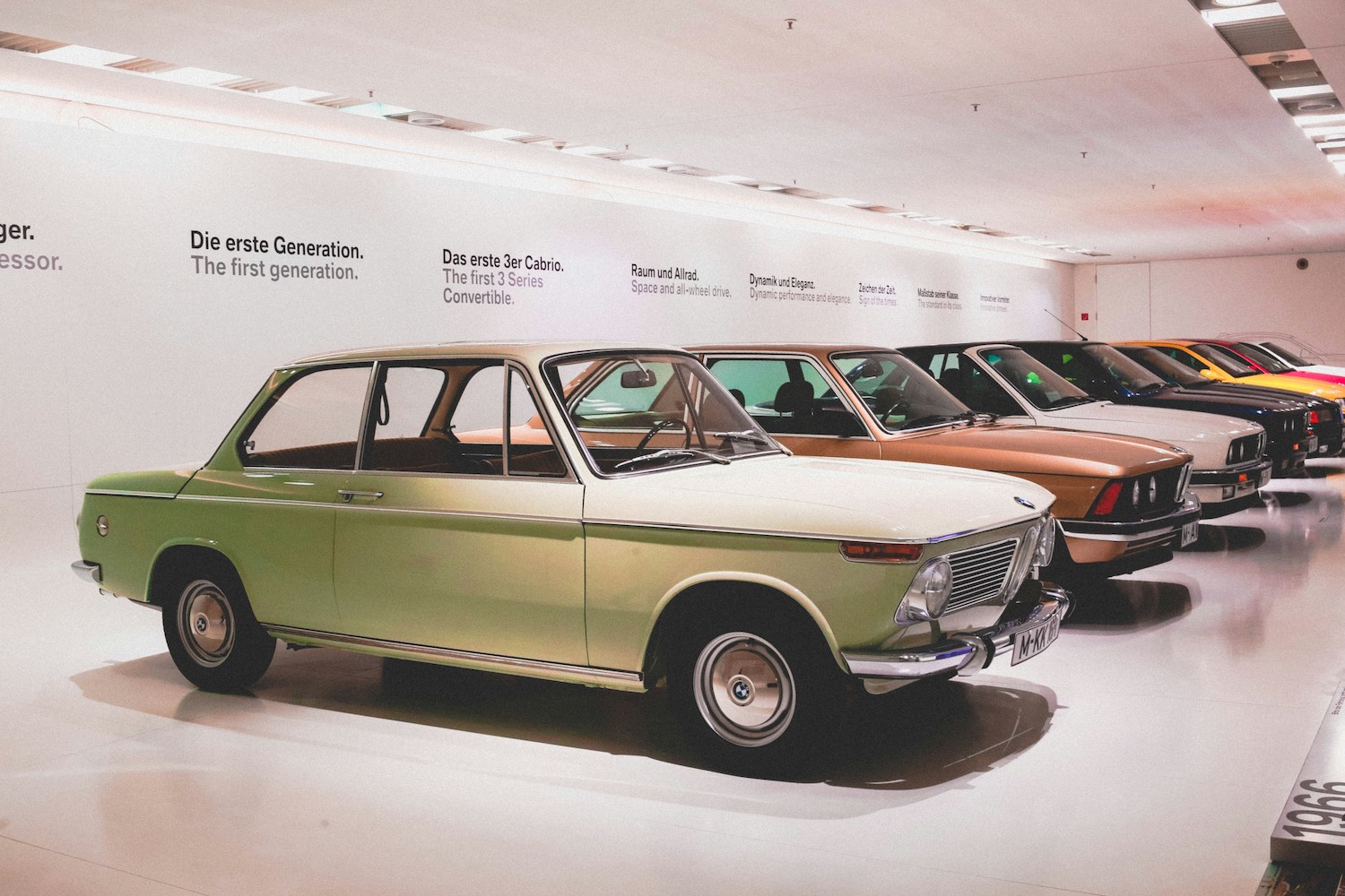 Top Classic Car Museums_classic car jobs