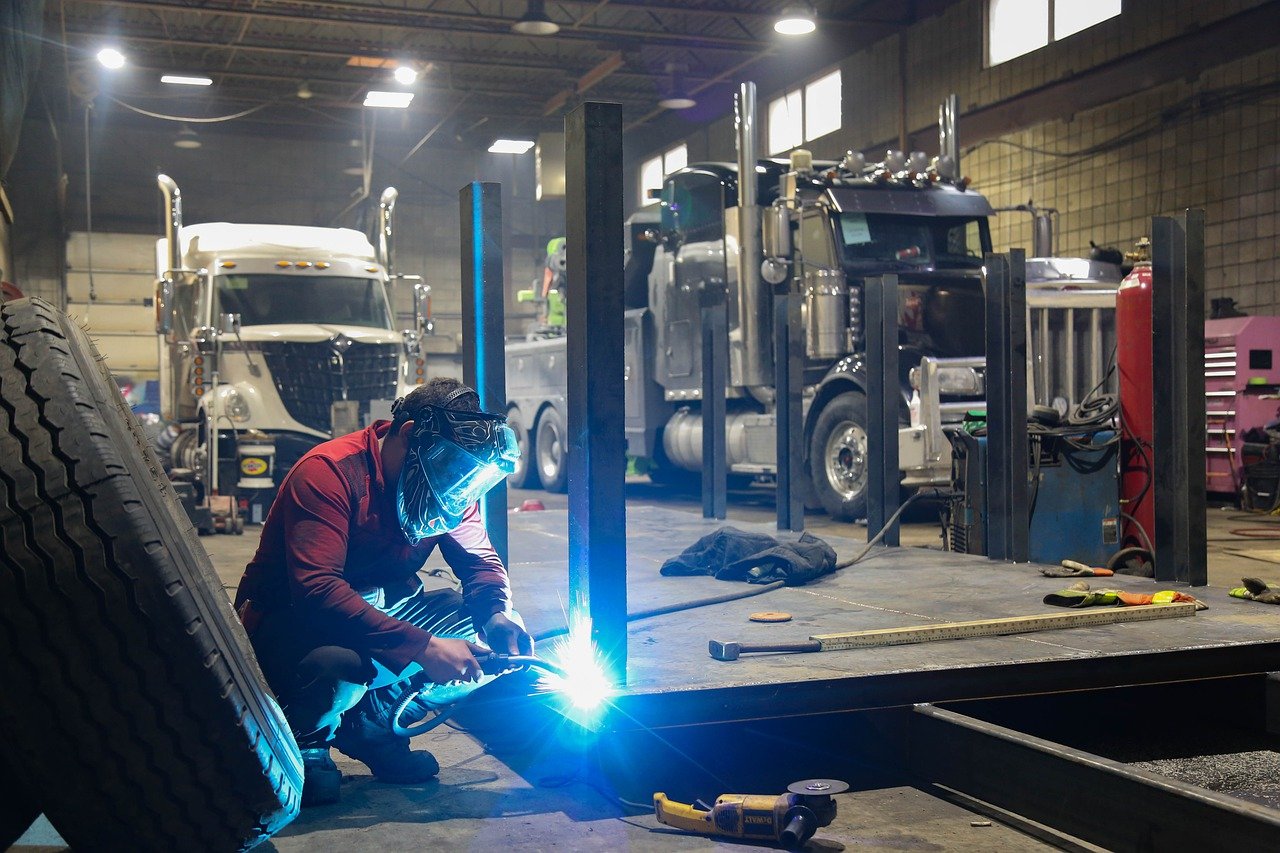 highest paid auto technician job_1